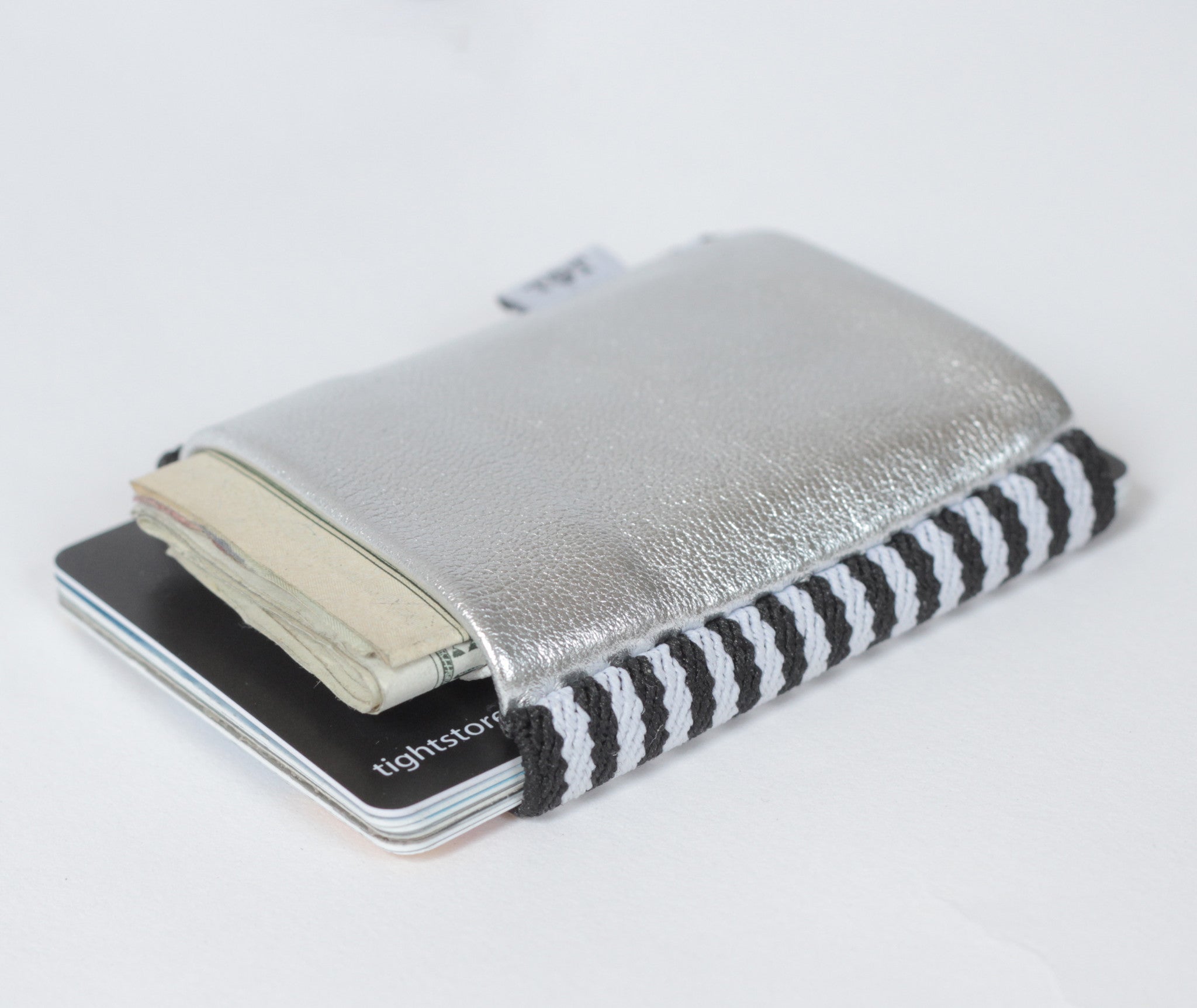 GY Petit Flot grey used 63,800.- GY Matignon mini wallet navy NEW 32,900.-  #tammy_brandlover #tammybrandlover #brandlovercafe